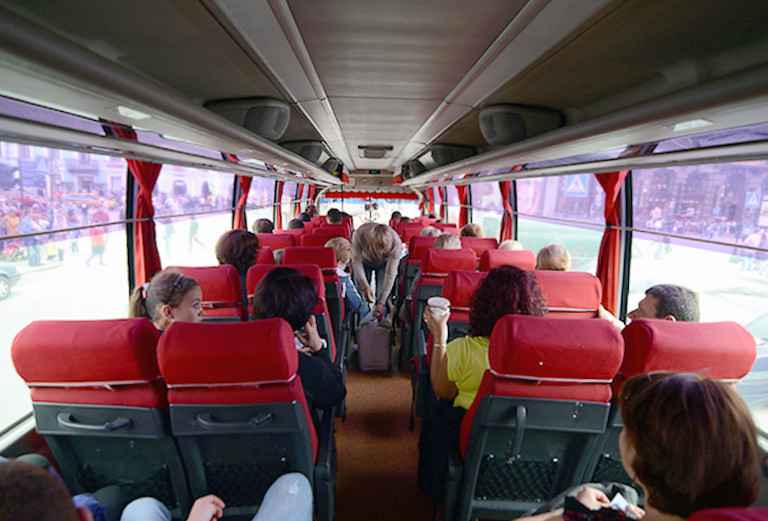 Пассажирские перевозки на автобусе из Калуги в Москву
